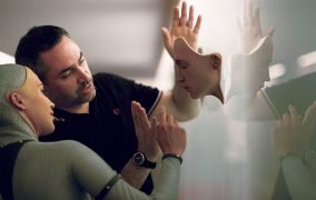 10 فیلمی که نویسنده های مشهور کارگردانی کرده اند