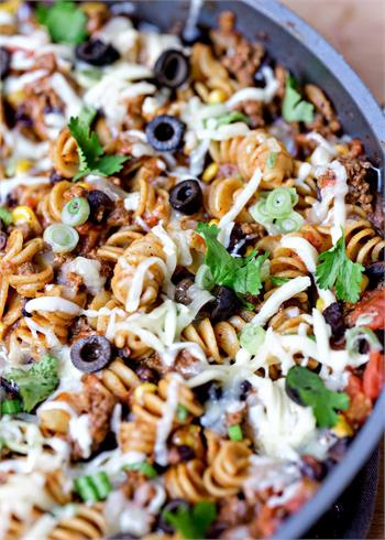 طرز تهیه پاستای تاکو